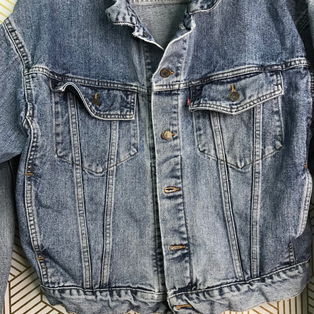 Vtg Levi's Mens Trucker Denim Jacket XL? Blue Cotton Button Front Pockets - Picture 4 of 9